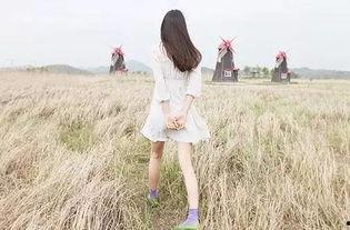 娱乐吃瓜酱背影图片